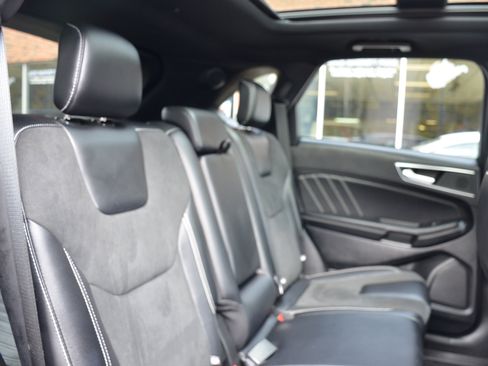 Used 2022 Ford Edge ST w/ Equipment Group 401A image 24