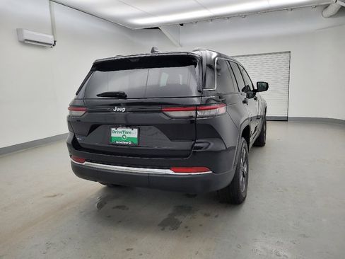 Used 2022 Jeep Grand Cherokee Limited 4xe w/ Luxury Tech Group II image 7