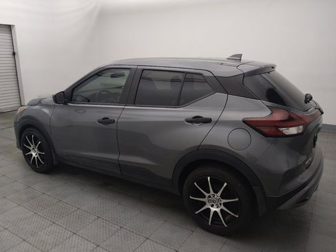 Used 2024 Nissan Kicks S FWD image 3