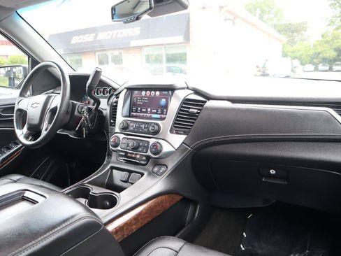 Used 2016 Chevrolet Tahoe LT AWD/4WD image 11