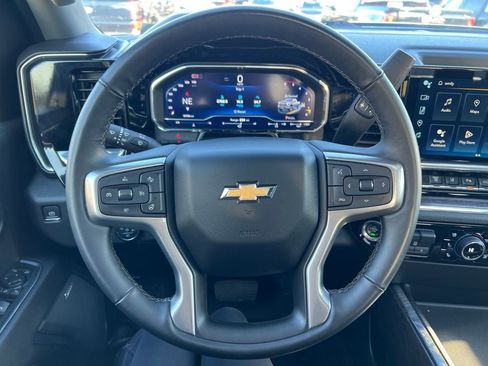 Used 2024 Chevrolet Silverado 2500 LTZ w/ LTZ Premium Package image 12