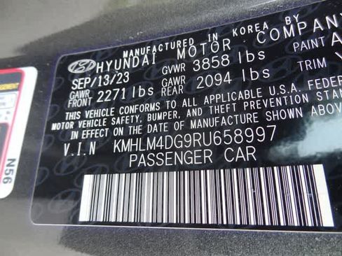 Used 2024 Hyundai Elantra SEL FWD image 49