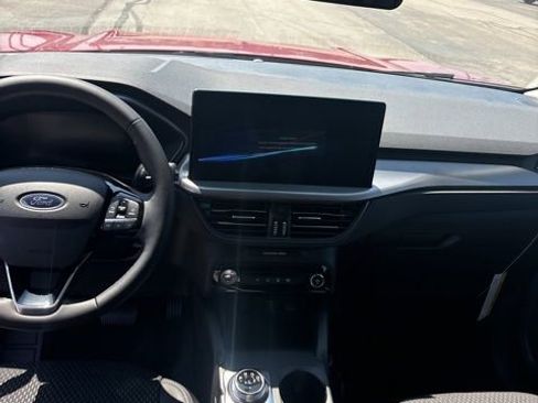 New 2024 Ford Escape SE image 13