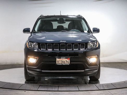 Used 2018 Jeep Compass Limited w/ Navigation Group FWD image 6