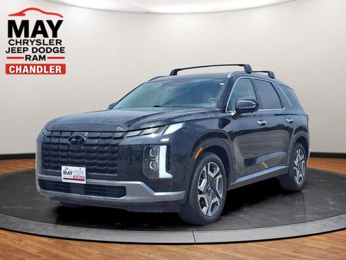 Used 2025 Hyundai Palisade SEL FWD image 1