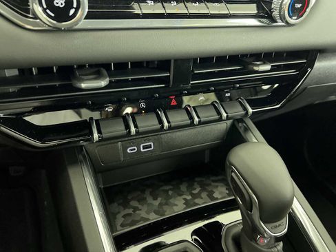 New 2026 GMC Canyon Elevation image 24