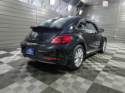 Used 2019 Volkswagen Beetle 2.0T SE FWD image 5