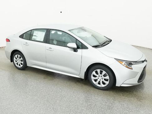 New 2026 Toyota Corolla LE image 27
