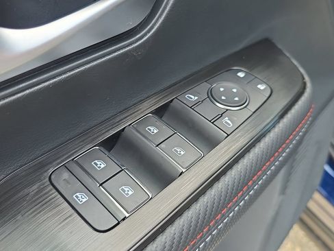 New 2026 Nissan Kicks SR w/ SR Premium Package FWD image 23