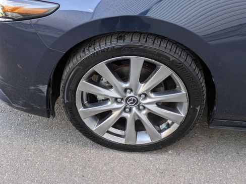 Used 2020 MAZDA MAZDA3 AWD Sedan w/ Premium Package image 11