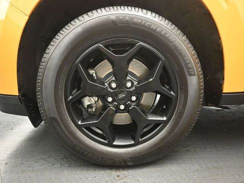 Certified 2022 Ford Maverick XLT w/ Equipment Group 300A Standard image 31