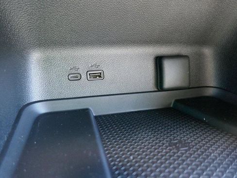 New 2026 Chevrolet Traverse RS image 21