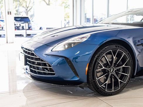 New 2026 Aston Martin V8 Vantage Coupe image 4