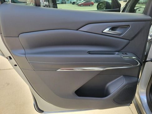 New 2026 Chevrolet Traverse LT w/ Driver Confidence Package image 29