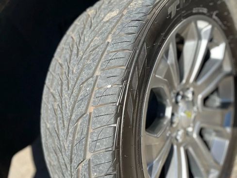 Used 2018 Chevrolet Tahoe LS w/ Enhanced Driver Alert Package image 33