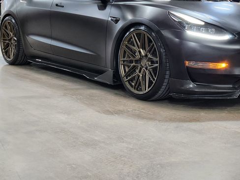 Used 2022 Tesla Model 3 image 16