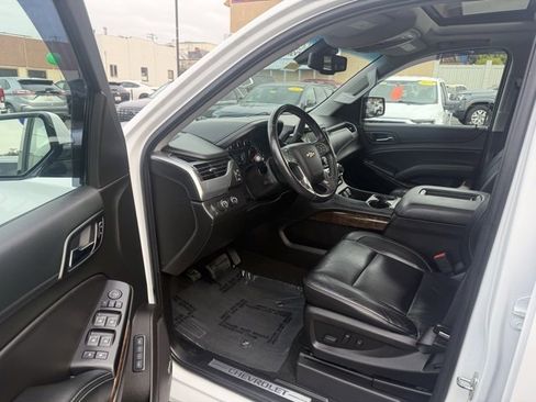 Used 2018 Chevrolet Tahoe LT image 9