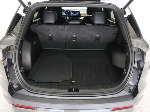 Used 2025 Chevrolet Equinox ACTIV FWD image 32