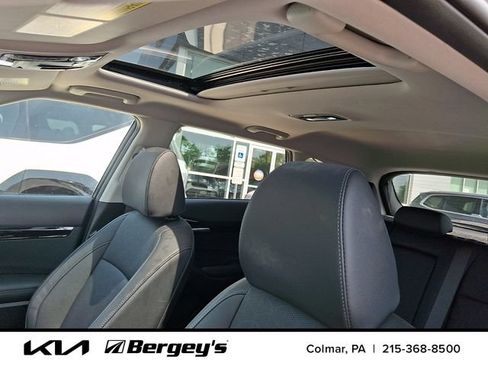 Certified 2026 Kia Seltos EX w/ EX Sunroof Package AWD/4WD image 17