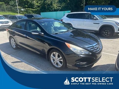 Used 2011 Hyundai Sonata Limited FWD image 1