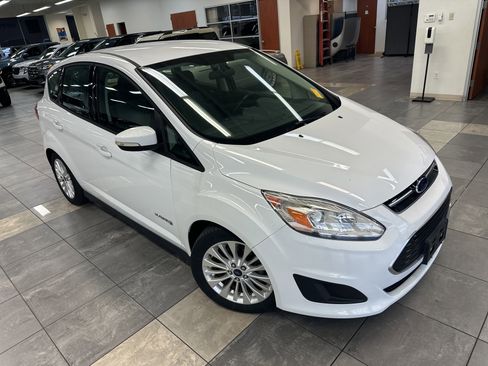 Used 2018 Ford C-MAX SE w/ Cold Weather Package image 7