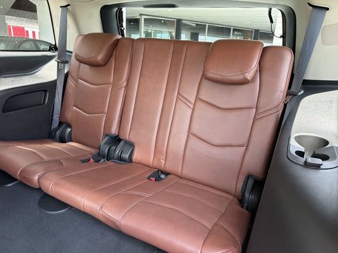 Certified 2019 Cadillac Escalade Luxury w/ LPO, Escalade Noir Package RWD image 19