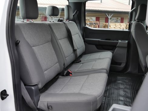 Certified 2024 Ford F250 XL w/ XL Chrome Package image 27