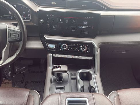 Used 2022 GMC Sierra 1500 Denali AWD/4WD image 18