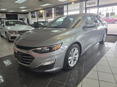 Used 2025 Chevrolet Malibu LT