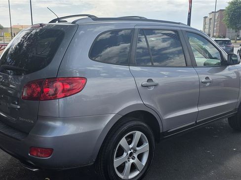 Used 2007 Hyundai Santa Fe SE FWD image 5
