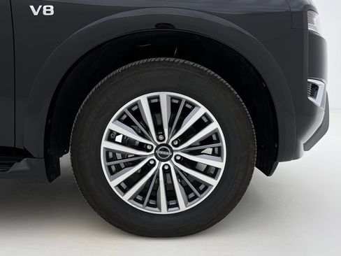 Used 2022 Nissan Armada SL w/ Captain's Chairs Package image 32