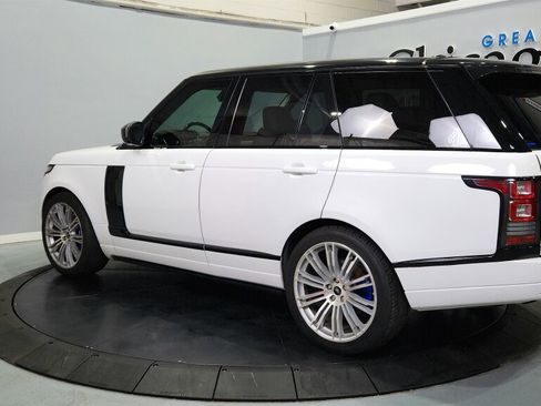 Used 2014 Land Rover Range Rover Supercharged AWD/4WD image 10