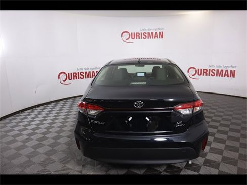 Used 2026 Toyota Corolla LE w/ LE Premium Package image 10