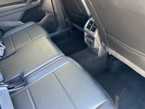 Used 2021 Volkswagen Tiguan 4Motion SE AWD/4WD image 26