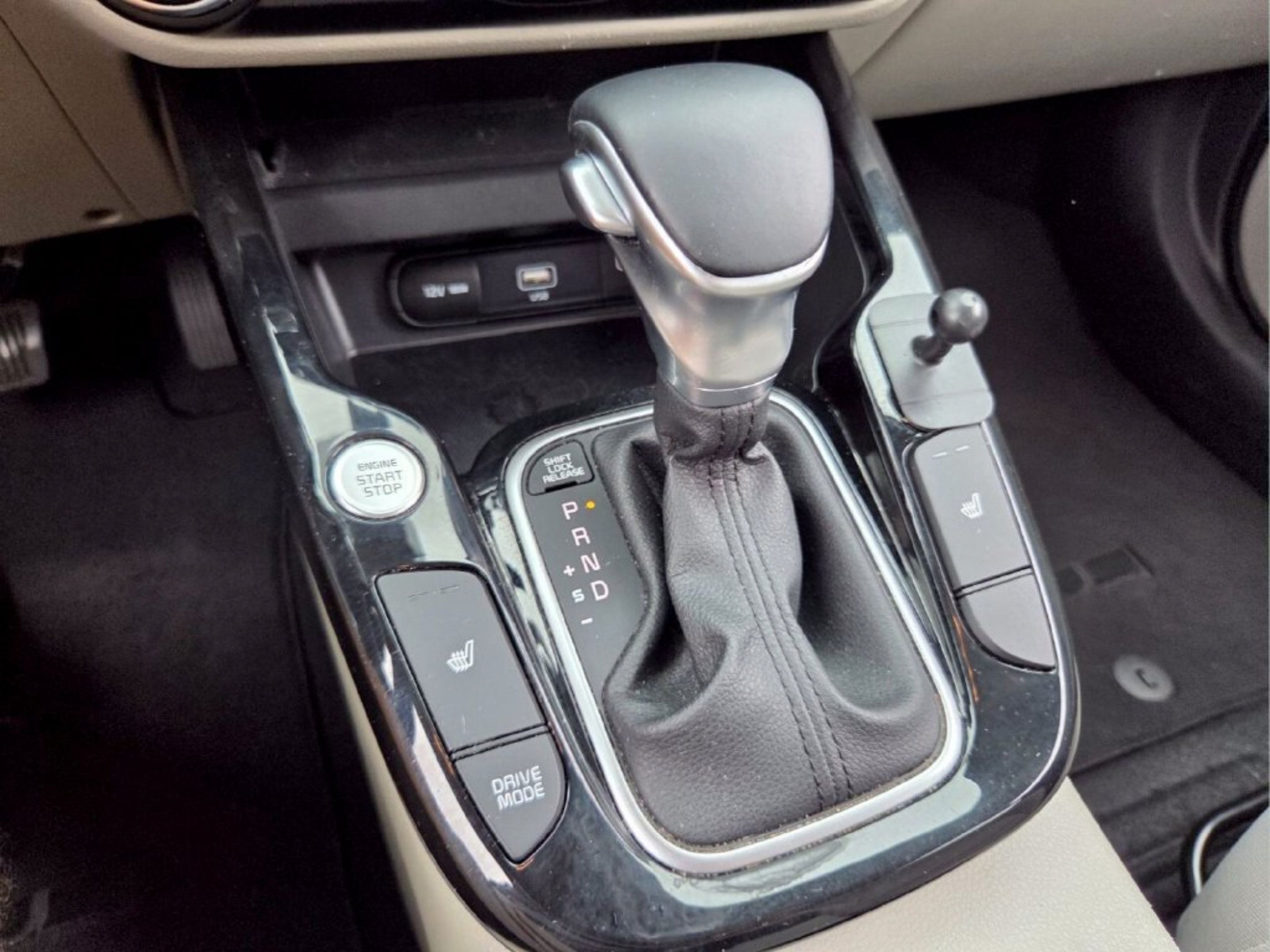 Used 2020 Kia Soul EX FWD image 17