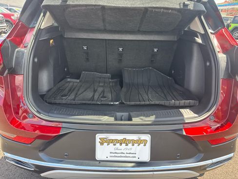 Used 2023 Buick Encore GX Essence w/ Advanced Technology Package AWD/4WD image 17