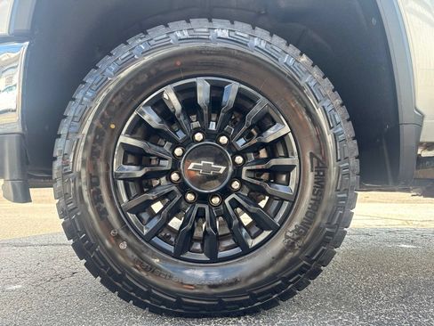 Used 2023 Chevrolet Silverado 3500 LTZ w/ LTZ Plus Package AWD/4WD image 12