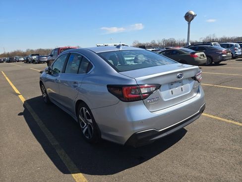 Used 2022 Subaru Legacy Limited w/ Popular Package #3 image 3