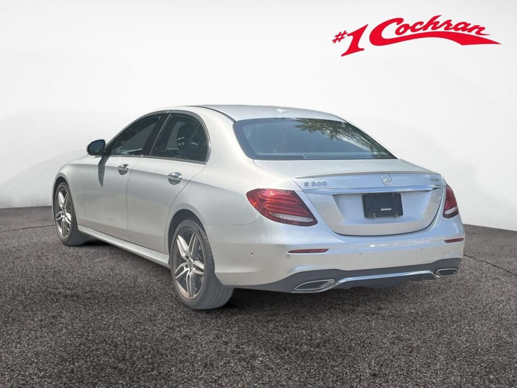 Used 2019 Mercedes-Benz E 300 4MATIC image 9