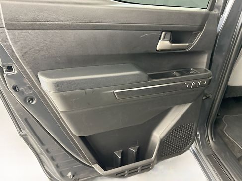 Used 2025 Toyota Tacoma TRD Off-Road image 27