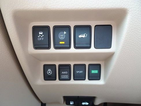Used 2017 Nissan Rogue SL w/ SL Premium Package AWD/4WD image 24