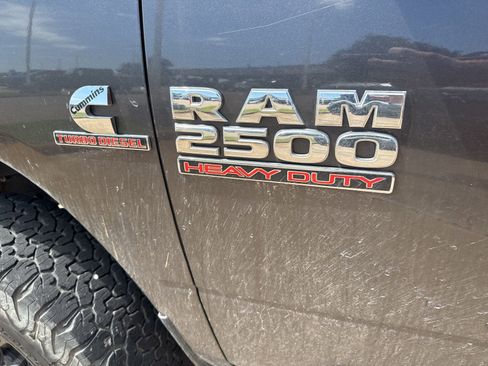 Used 2018 RAM 2500 Tradesman w/ Chrome Appearance Group AWD/4WD image 13