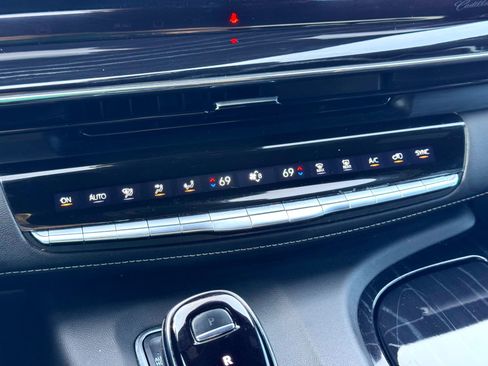 Used 2023 Cadillac Escalade Sport image 34