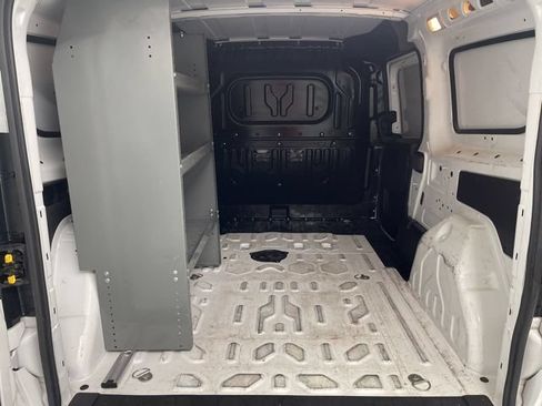 Used 2022 RAM ProMaster City Tradesman FWD image 13