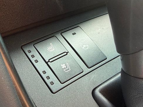 Used 2021 Lexus IS 300 w/ Comfort Package RWD image 25