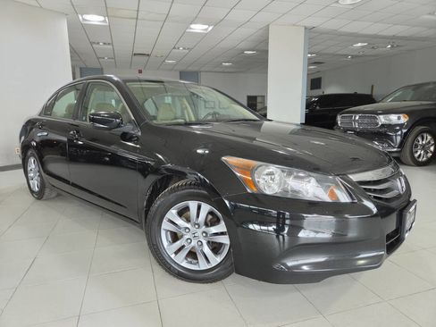Used 2012 Honda Accord LX image 1