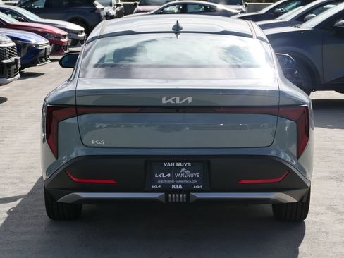 New 2025 Kia K4 EX image 4