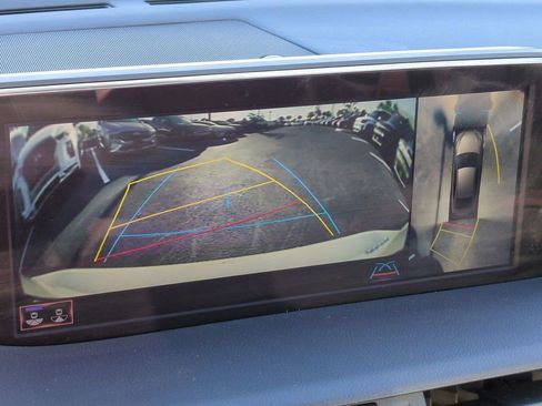 Used 2019 Lexus ES 350 Ultra Luxury image 21