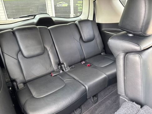 Used 2015 INFINITI QX80 2WD w/ Deluxe Technology Package image 29