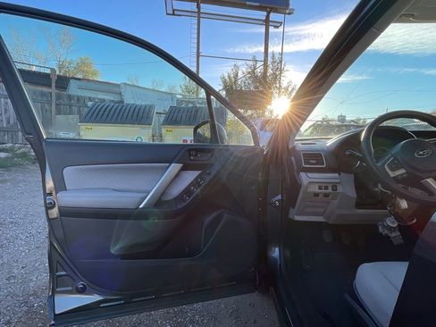 Used 2018 Subaru Forester 2.5i image 10